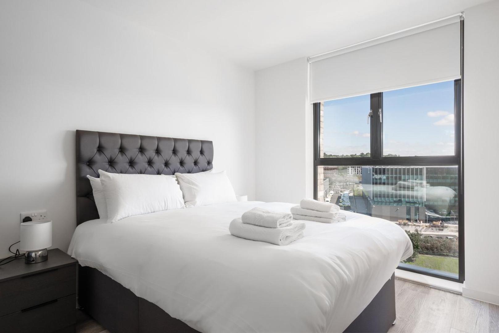 Comforting City Retreat In Vauxhall - No Wifi Liverpool Exterior photo